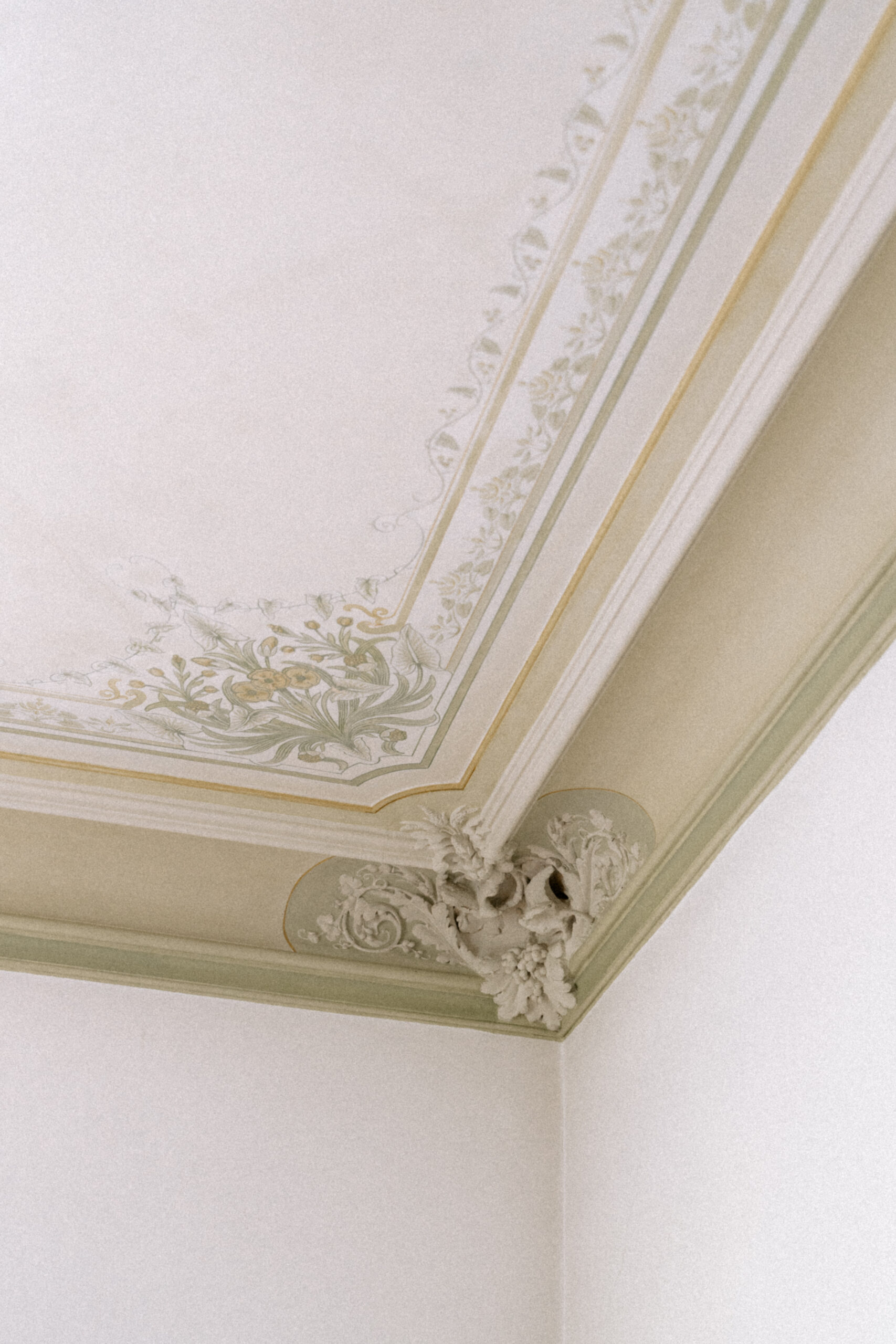 Stuck in einer Hochzeitslocation in Norddeutschland, Hochzeitsplanung mit Hochzeitsplanerin Lunaris Event Planning